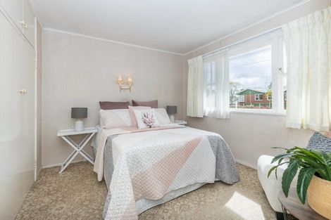 Photo of property in 24 Beverley Crescent, Hillcrest, Hamilton, 3216