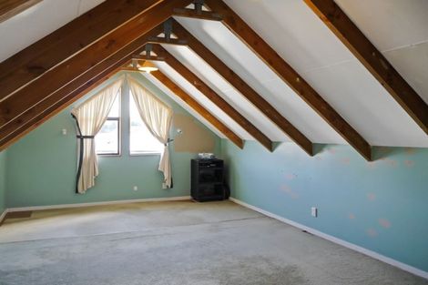 Photo of property in 15 Irishman Drive, Twizel, 7901