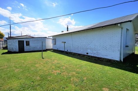 Photo of property in 30 Gordon Street, Dannevirke, 4930