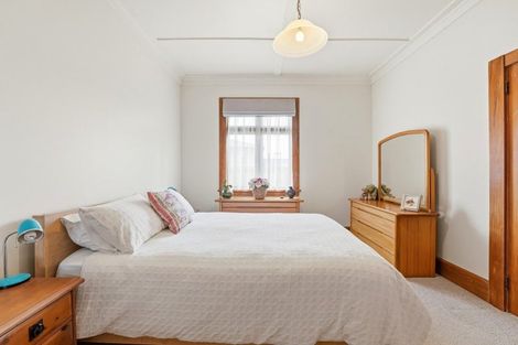 Photo of property in 17 Sarjeant Street, Gonville, Whanganui, 4500