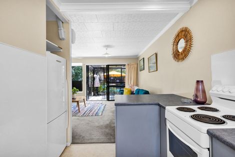 Photo of property in 4/12 Webster Street, Westown, New Plymouth, 4310