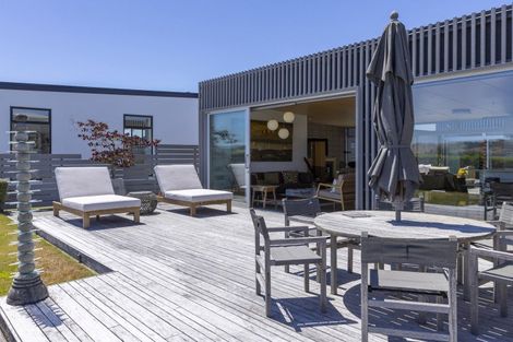 Photo of property in 12 Kurapoto Lane, Rainbow Point, Taupo, 3330