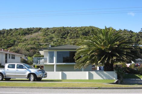Photo of property in 151 Main South Road, Karoro, Greymouth, 7805