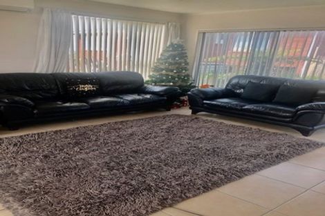 Photo of property in 1/281 Sunset Road, Sunnynook, Auckland, 0632