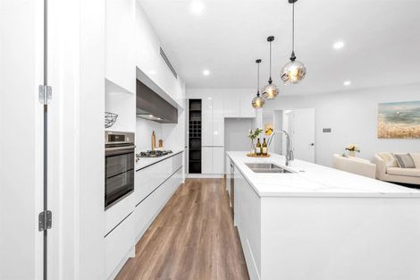 Photo of property in 15 Catalina Avenue, Rosehill, Papakura, 2113