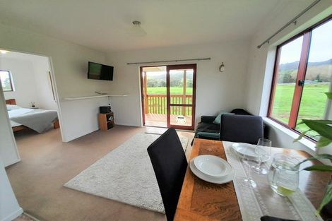 Photo of property in 4 Cemetery Road, Kuaotunu, Whitianga, 3592