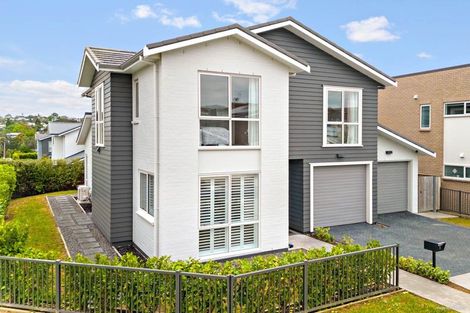 Photo of property in 1 Ambar Ridge Avenue, Massey, Auckland, 0614