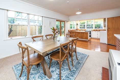 Photo of property in 11 Saint Leonard Street, Saint Johns Hill, Whanganui, 4501