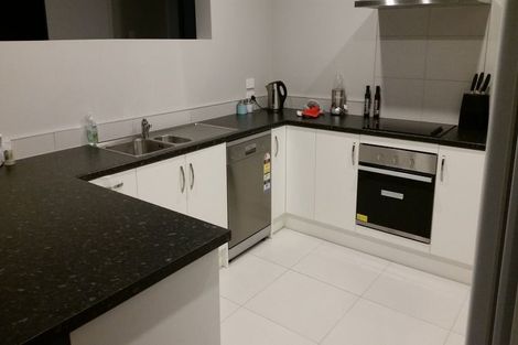 Photo of property in 10 Tokerau Crescent, Pukekohe, 2120