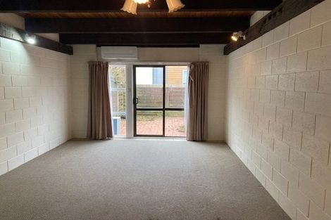 Photo of property in 2/20 Frankmoore Avenue, Johnsonville, Wellington, 6037