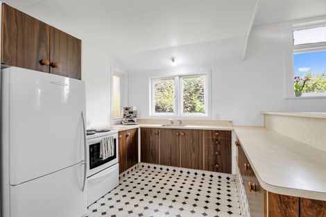 Photo of property in 33 Wikaraka Street, Ngongotaha, Rotorua, 3010