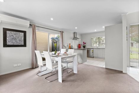 Photo of property in 4 Ritchie Crescent, Takanini, 2112