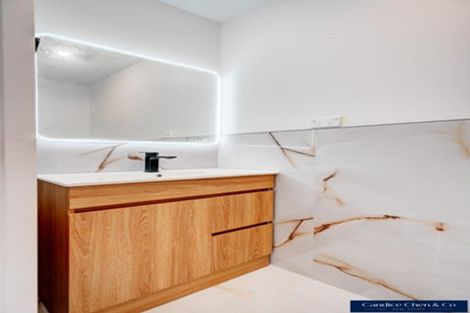 Photo of property in 74b Awaroa Road, Sunnyvale, Auckland, 0612