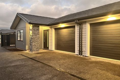 Photo of property in 15b Fraser Crescent, Elderslea, Upper Hutt, 5018
