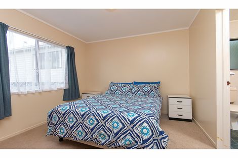 Photo of property in 120 Colombo Road, Waiuku, 2123