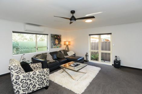 Photo of property in 6a Balmoral Street, Taradale, Napier, 4112