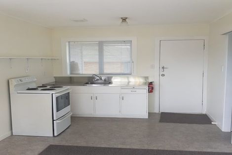 Photo of property in 150 One Tree Point Road, One Tree Point, 0118