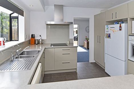 Photo of property in 29 Hadley Wood Drive, Wattle Downs, Auckland, 2103