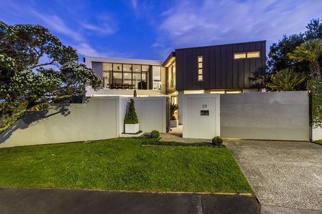 Photo of property in 19 Cameron Street, Takapuna, Auckland, 0622