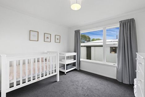 Photo of property in 43b Cullahill Street, Harewood, Christchurch, 8051