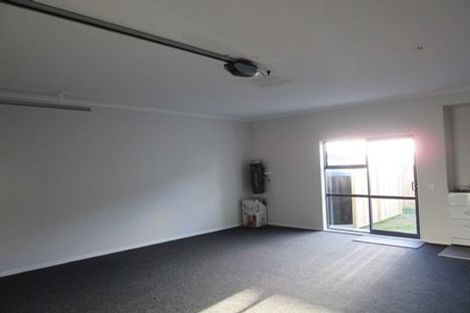 Photo of property in 36 Mackay Drive, Greenhithe, Auckland, 0632