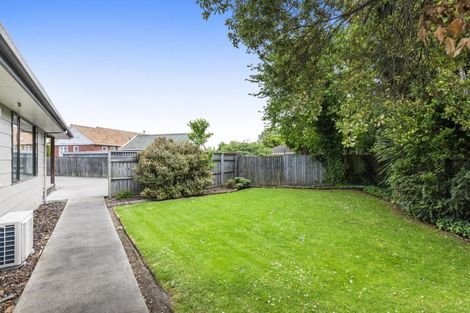 Photo of property in 16a Piko Crescent, Riccarton, Christchurch, 8041