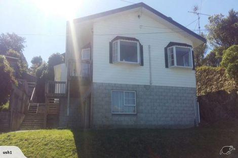 Photo of property in 53 Bassett Road, Johnsonville, Wellington, 6037