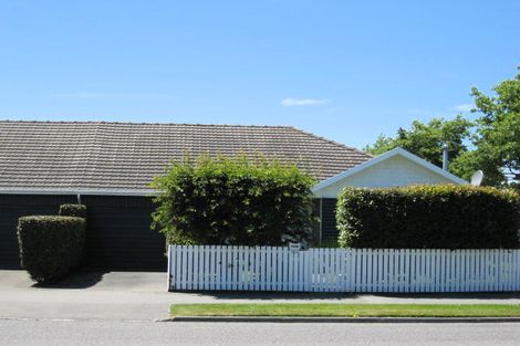 Photo of property in 1/306 Avonhead Road, Avonhead, Christchurch, 8042