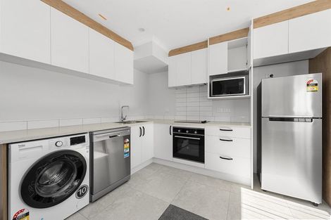 Photo of property in 1/183 Knighton Road, Hillcrest, Hamilton, 3216