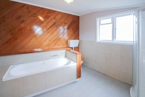 Photo of property in 54 Arun Street, South Hill, Oamaru, 9400