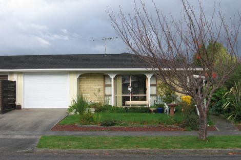 Photo of property in 38 Belvedere Avenue, Waikanae, 5036