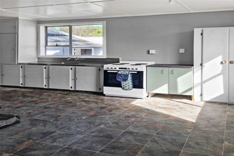 Photo of property in 44 Hussey Street, Waverley, 4510