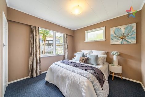 Photo of property in 62 Russell Road, Wainuiomata, Lower Hutt, 5014