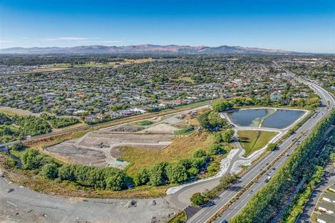 Photo of property in 15 Cunliffe Road, Redwood, Christchurch, 8051