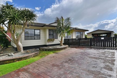 Photo of property in 29 Hadley Wood Drive, Wattle Downs, Auckland, 2103