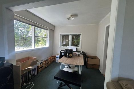 Photo of property in 4 Hereford Street, Te Atatu Peninsula, Auckland, 0610