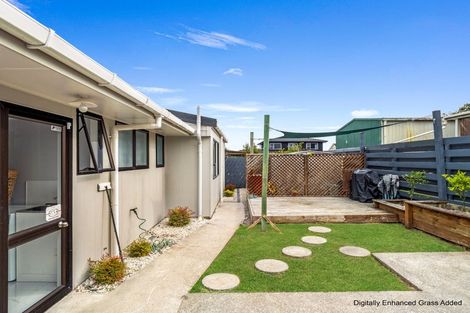 Photo of property in 2 Hampton Place, Springvale, Whanganui, 4501