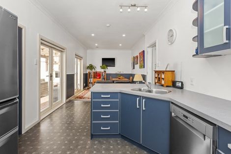 Photo of property in 89 Vigor Brown Street, Napier South, Napier, 4110