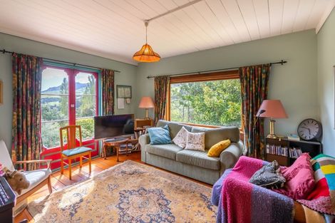 Photo of property in 8 Shadbolts Road, Pigeon Bay, Akaroa, 7583