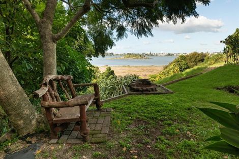 Photo of property in 163b Kingswood Road, Brookfield, Tauranga, 3110