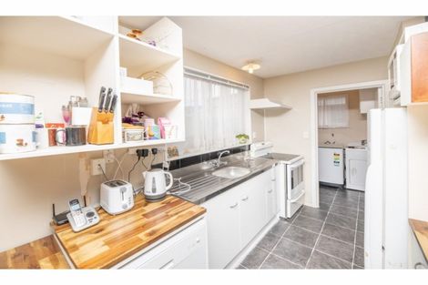 Photo of property in 1/41 Oldwood Street, Bishopdale, Christchurch, 8053