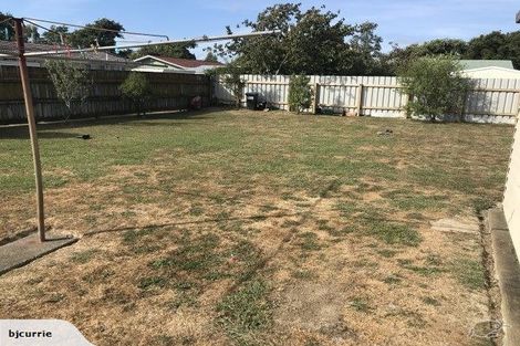 Photo of property in 37 Monowai Place, Westbrook, Palmerston North, 4412