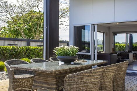 Photo of property in 11 Oriental Parade, Papamoa Beach, Papamoa, 3118