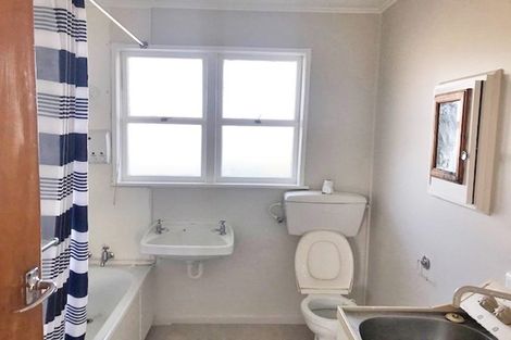 Photo of property in 1/9 Dinglebank Road, Mount Wellington, Auckland, 1060
