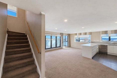 Photo of property in 8/9 Freeman Way, Manukau, Auckland, 2104