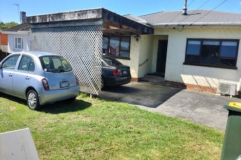 Photo of property in 2/28 Huia Road, Papatoetoe, Auckland, 2025