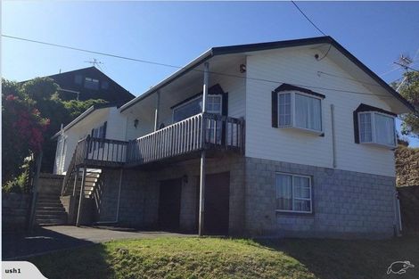 Photo of property in 53 Bassett Road, Johnsonville, Wellington, 6037