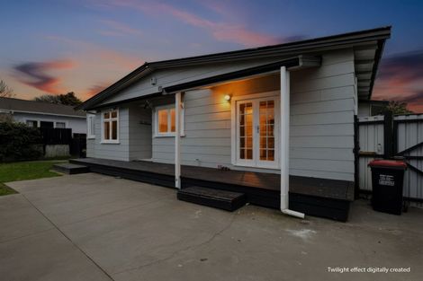 Photo of property in 1213 Caroline Road, Mayfair, Hastings, 4122