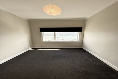 Photo of property in 66 Hawker Street, Mount Victoria, Wellington, 6011