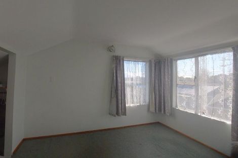 Photo of property in 5 Dalton Place, Burnside, Christchurch, 8053